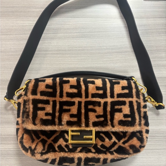 Fendi Handbags - Fendi Shearling Vitello Dolce Marco FF baguette Bag
